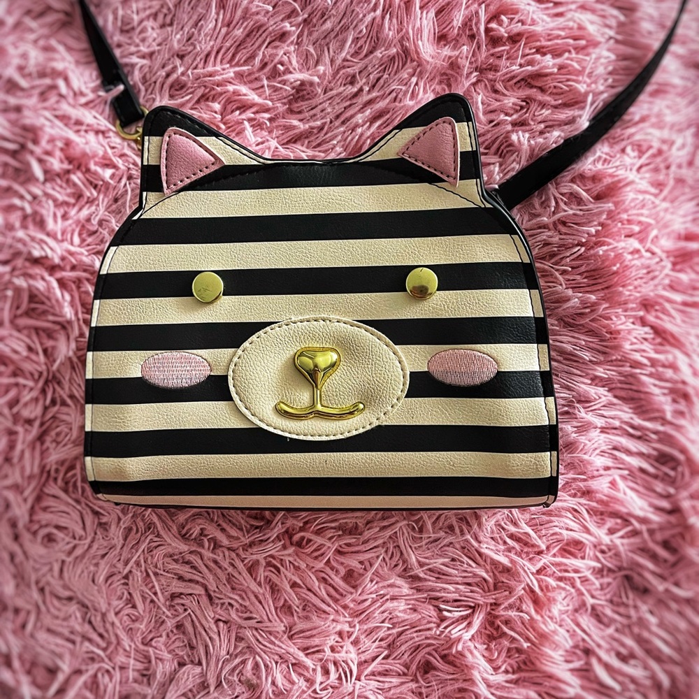 Kawaii Cute Betsey Johnson Cat Purse